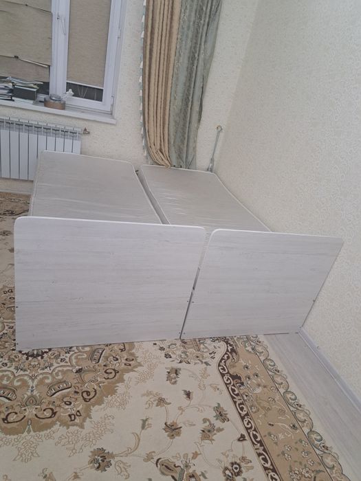 Диван с матрасом