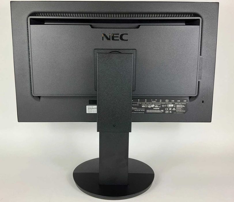 Монитор 27" MultiSync EA271Q черный