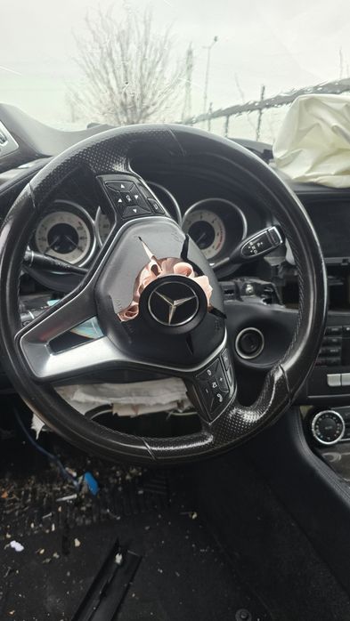 Мулти волан от Mercedes