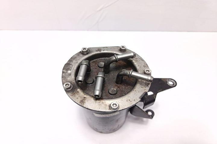 Carcasa filtru combustibil 3C0127399E Volkswagen VW Passat B6