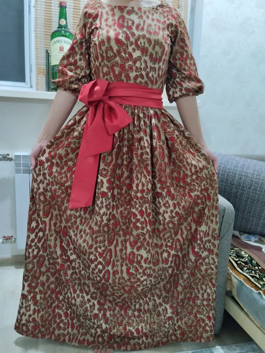 Платье б/у размер s - sk