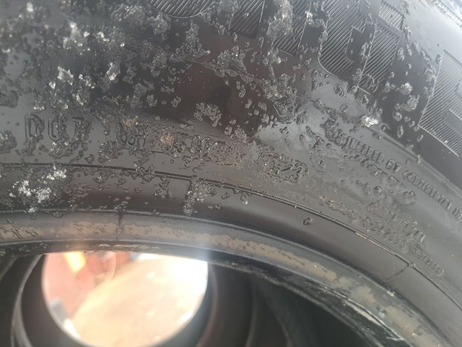 Vand 3 anvelope continental 385 55 22.5