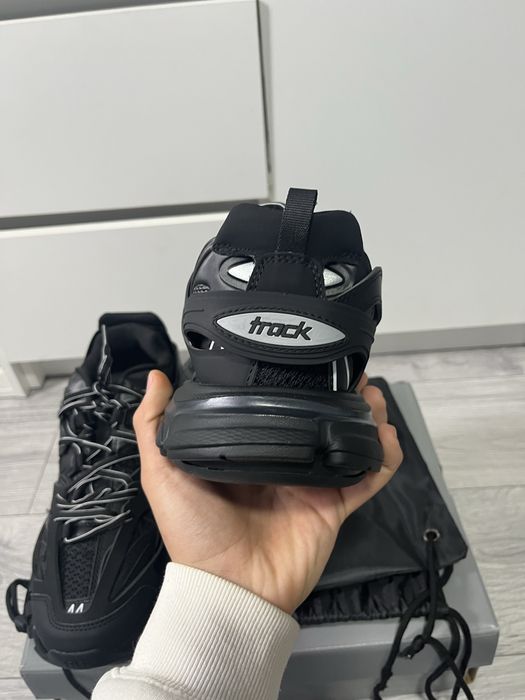 Balenciaga track negrii