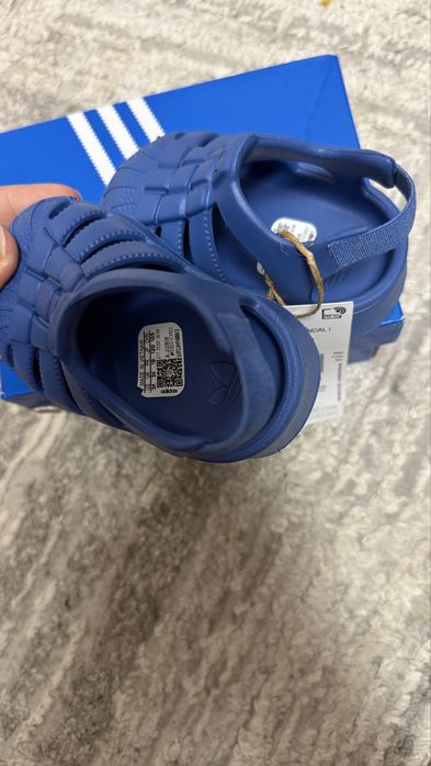 Sandale adidas de bebe