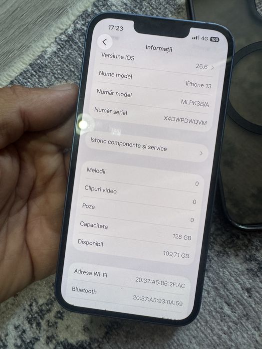 Iphone 13 de 128 gb orice retea , are zgarieturi