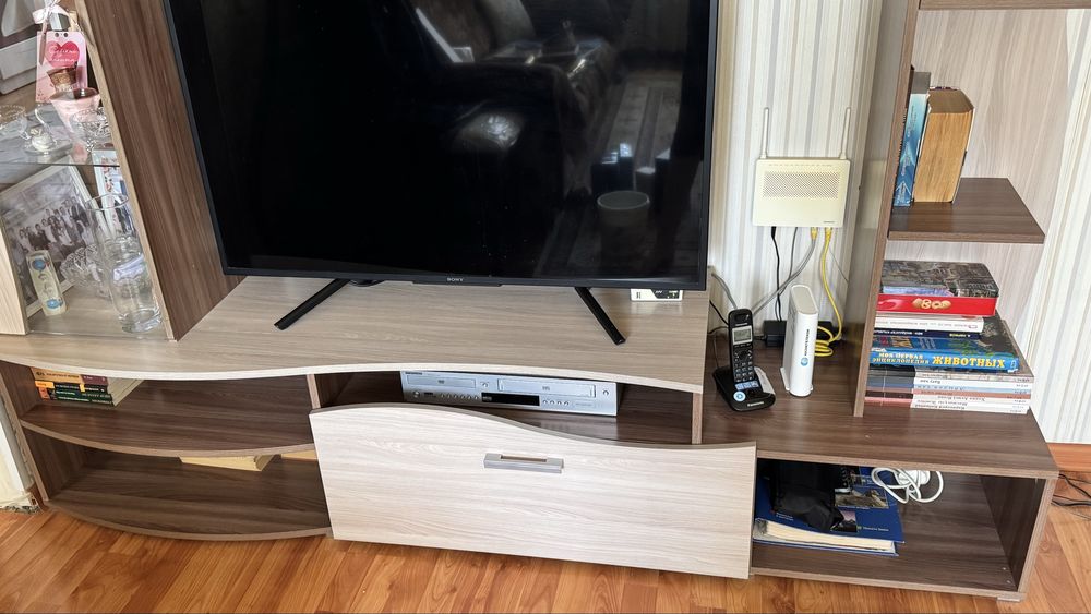 Шкаф гарнитур для гостиной