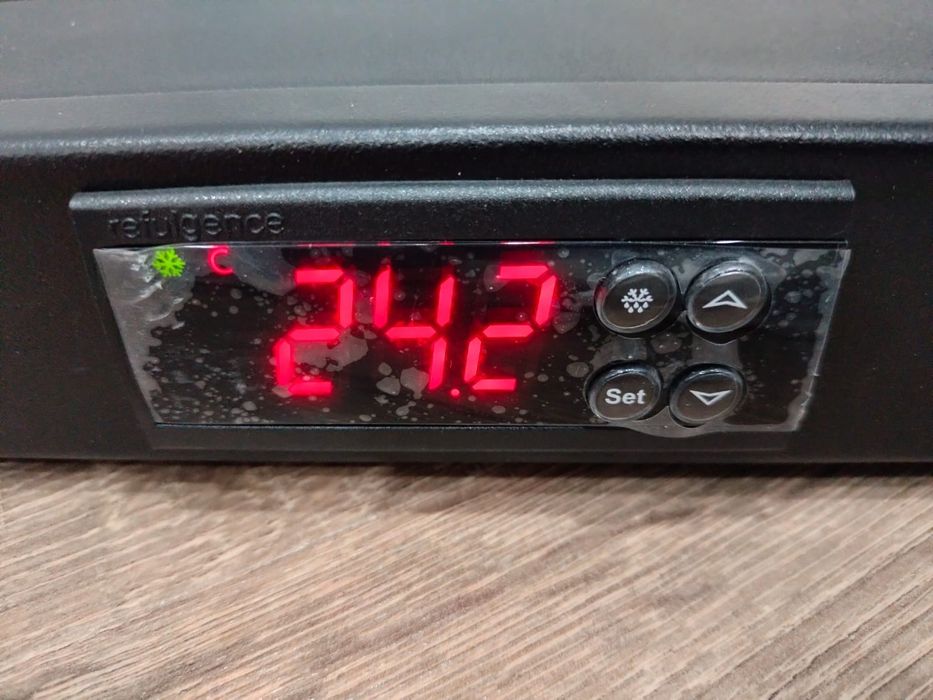 Вентиляторная панель Eurolan 60A-91-10-30BL,