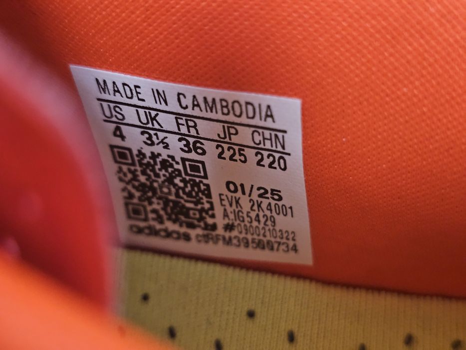 Футболни бутонки Adidas