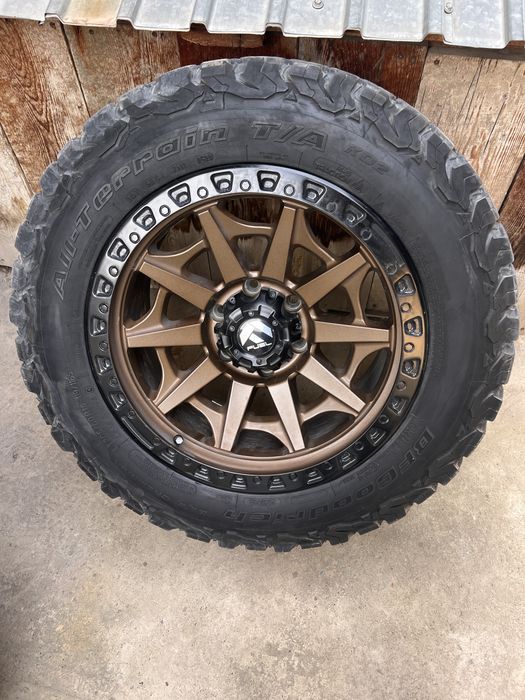 Диски с шинами комплект