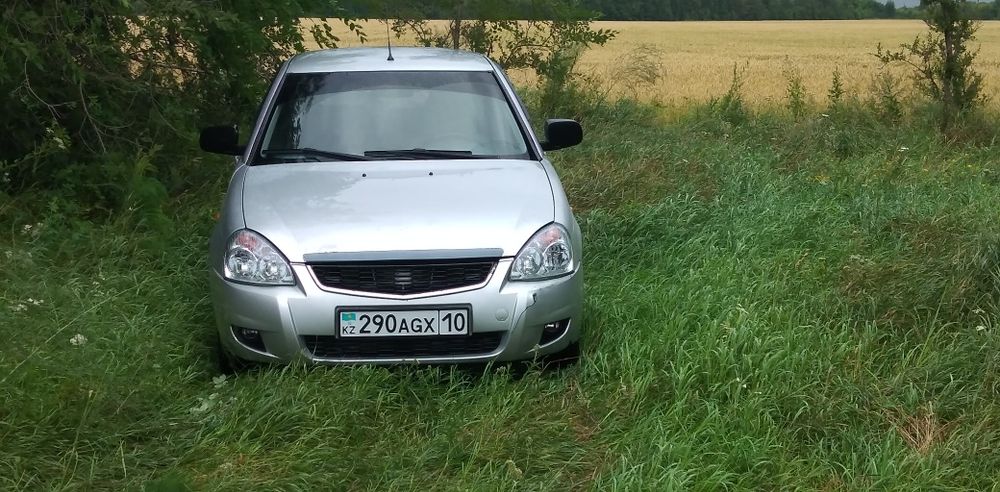 Продам приора на ходу