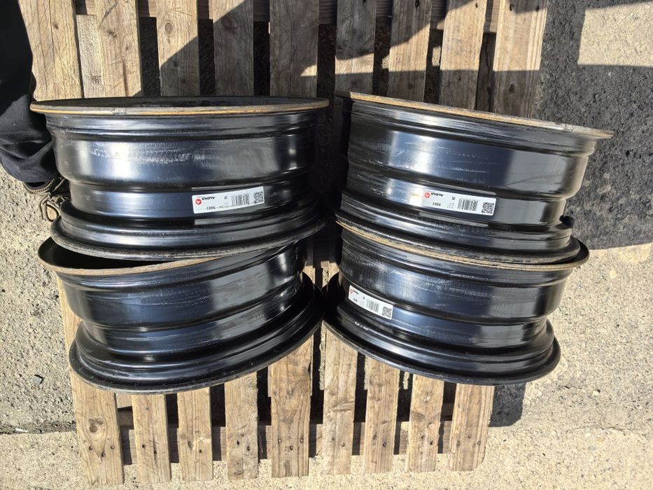 16 цола 5 х 114,3 мм Рено Сценик / Меган - 6,5 Инча / ЕТ 47