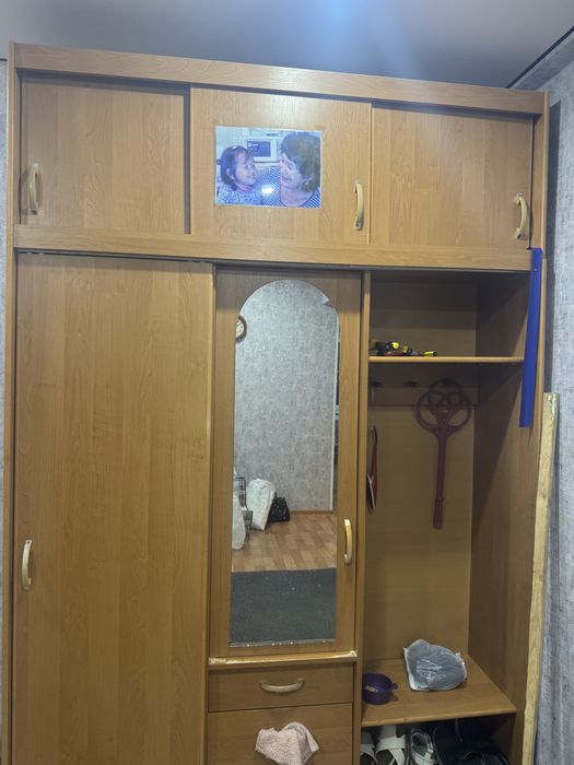 Шкаф для прихожей