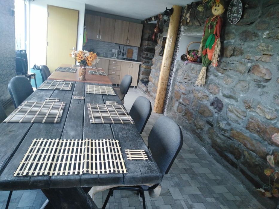 Inchiriez casa în regim hotelier