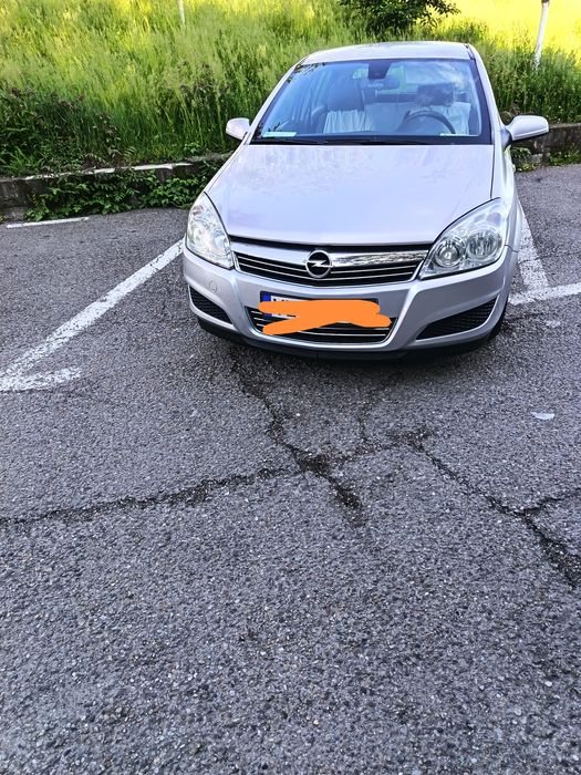 Opel Astra H  2009