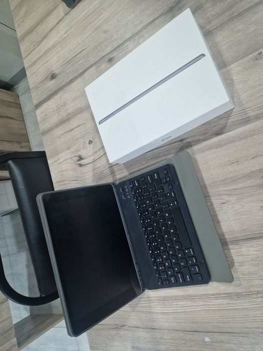 IPad 9 Wifi space gray 64 gb