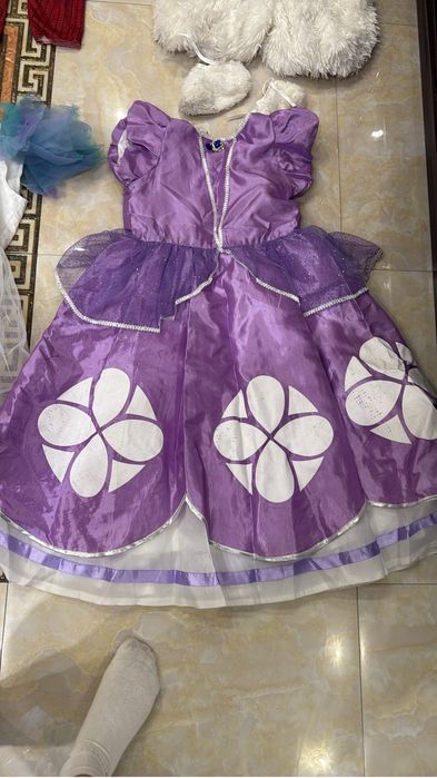 Новогодние костюмы для девочек и мальчиков