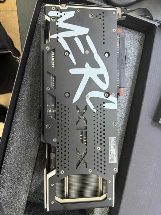 Placă video XFX Radeon RX 6800 16GB GDDR6