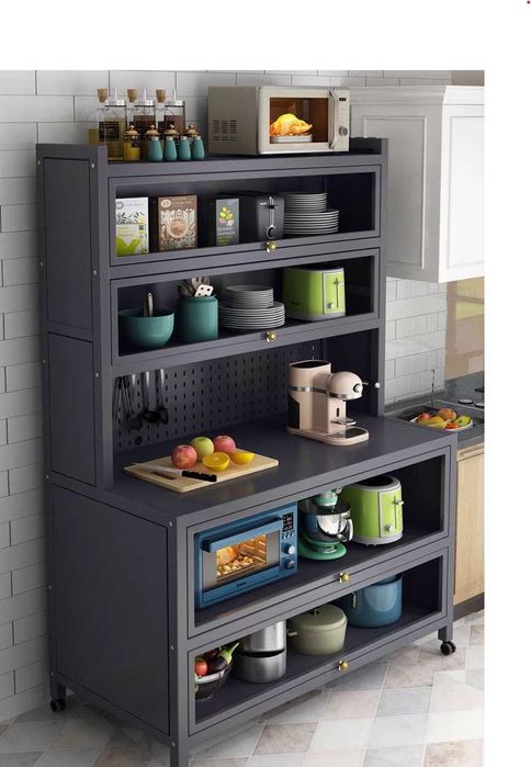 Metall shkafi/Металлический шкаф с полочками и прозрачным окном