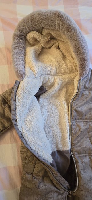 Costum de zapada copii de la H&M, 12-18 luni