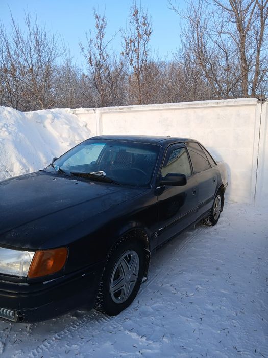 Продам ауди 100 с4