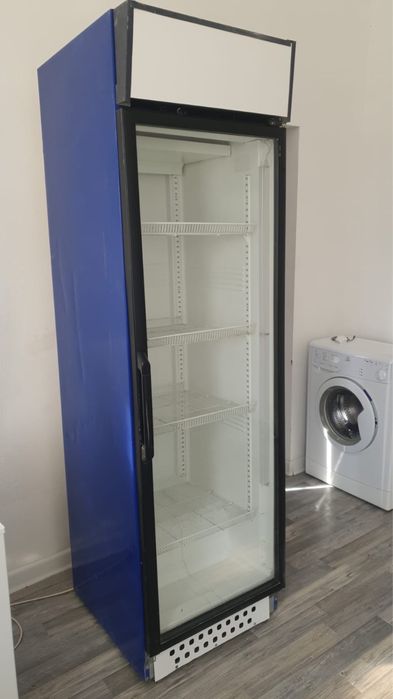 Продается холодильники