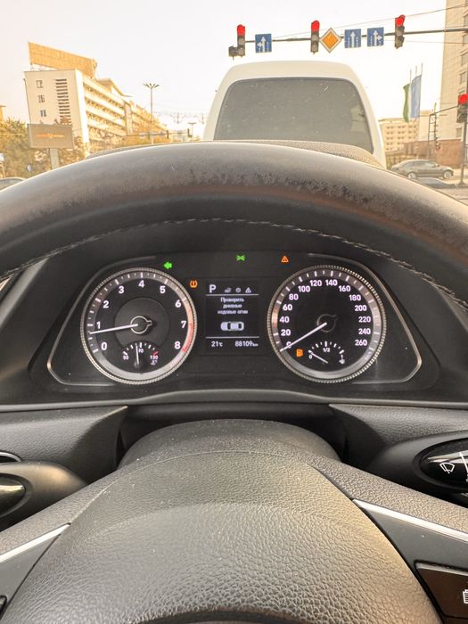 Hyundai sanata kirditni davom etrishga