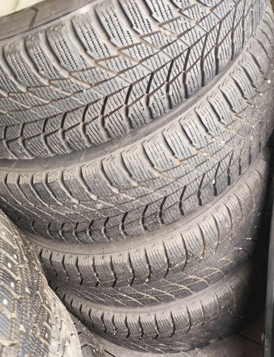 Шины зимние Triangle 235/55R19