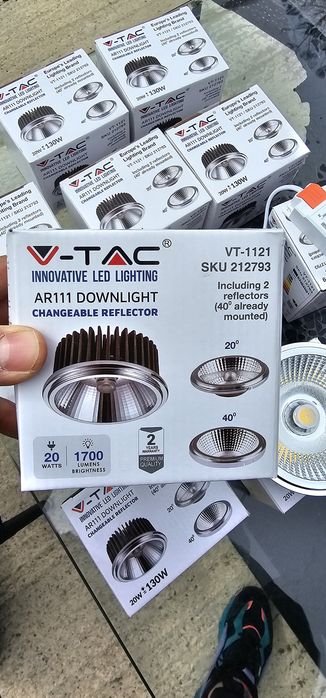 Продавам 12 броя V-TAC sku212793