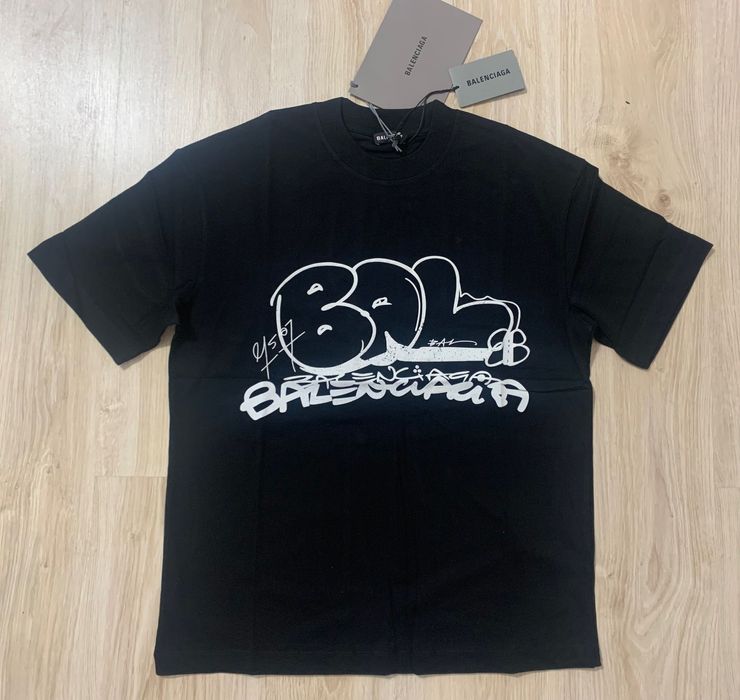 Нови мъжки тениски с етикети Balenciaga налични размери S,M,L,XL,2XL