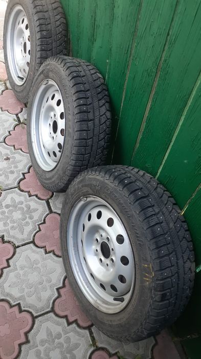 Продам колеса на ваз