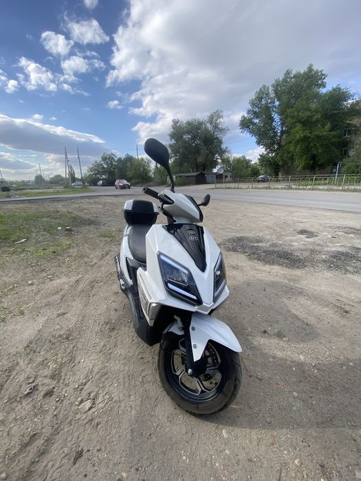 Продам скутер Raptor