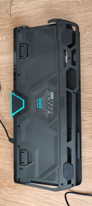 2 геймърски клавиатури Logitech G910 Orion Spectrum RGB зони