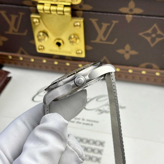 omega seamaster diver 300m titanium 007