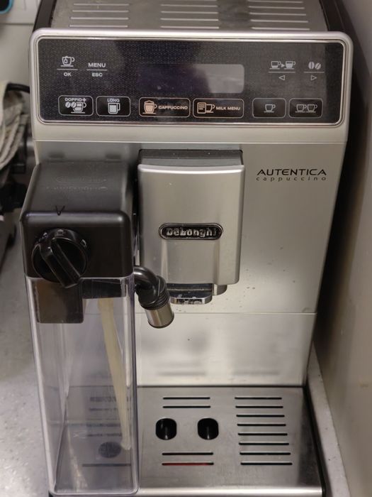 Кофемашина De Longhi