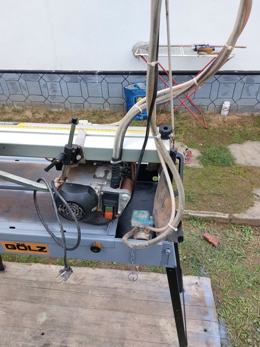 Mașină de tăiat gresie pe apă