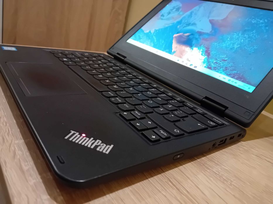 Lenovo ThinkPad 11e (5th Gen) Intel® Core™ m3 m3-7Y30
