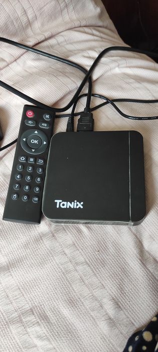 Tanix tv приставка сотилади