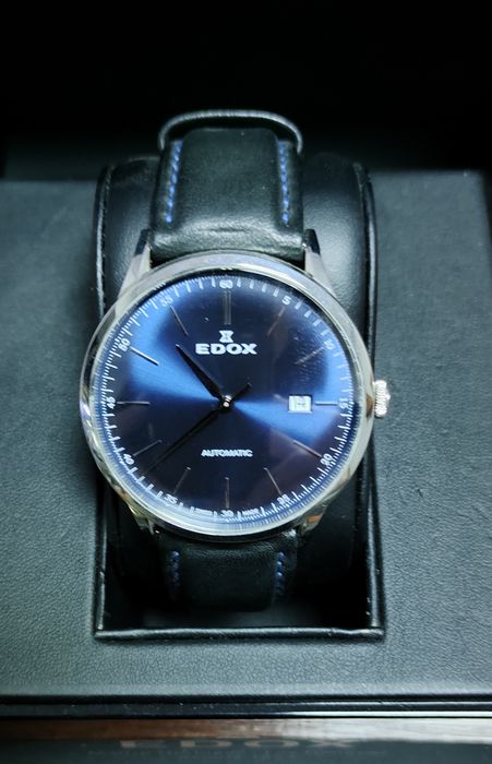 Продам Часы EDOX 83015