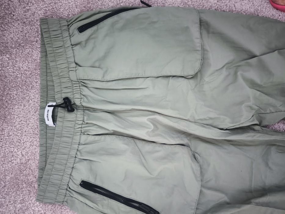 Pantaloni cargo Reserved 158
