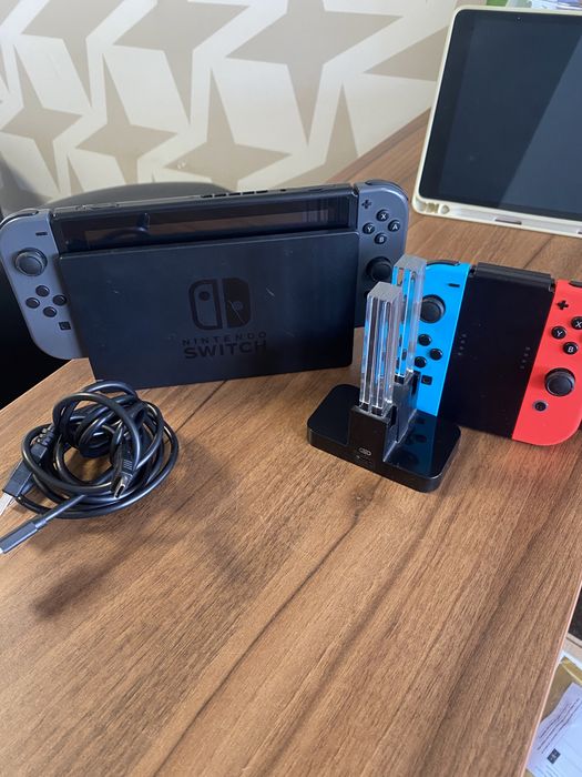 Nintendo Switch 1, 32 GB, Micro SD 128 GB, Black, Foarte bun, Cod produs: 2364
