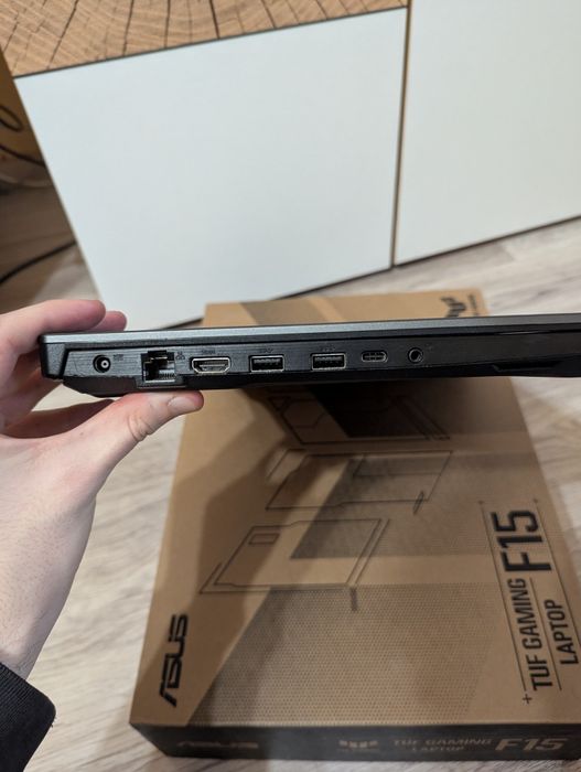 Laptop Asus TUF FX506HE i5-11400H 16GB ram rtx3050TI 4GB