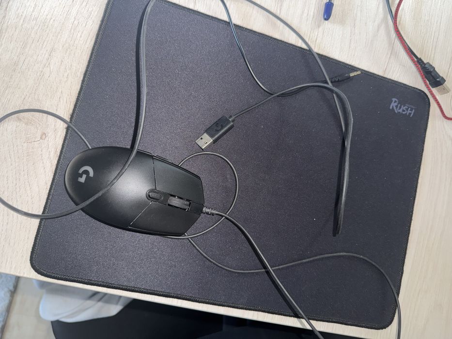 Мышка Logitech102