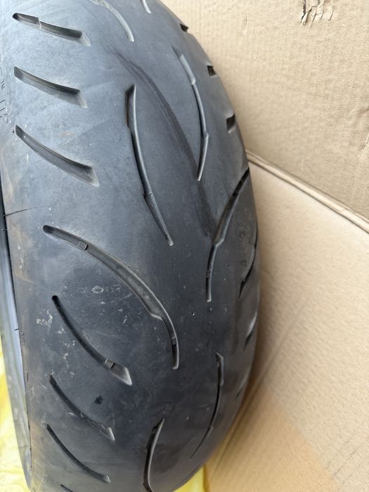 Гума 120/70/17 190/55/17 Metzeler Roadtec 02