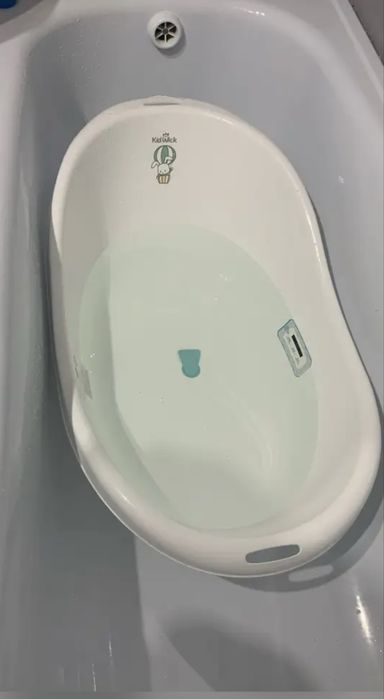 Детская ванночка с подставкой