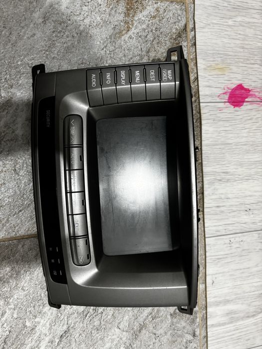 Манитор на лексус 470 в харошем состаяние