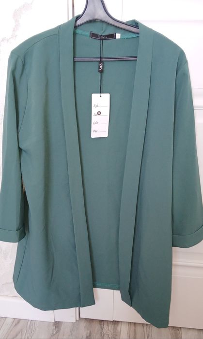 Новый костюм 46 р