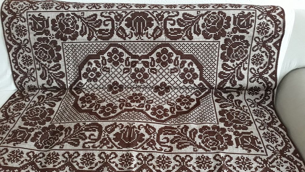 Covertura pentru noua.