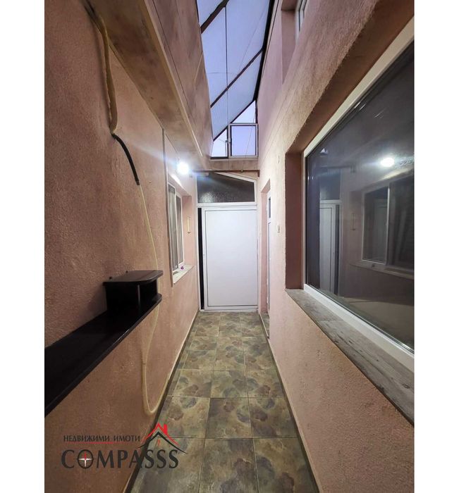 район Автогара, гр. Добрич, къща – 71100евро!