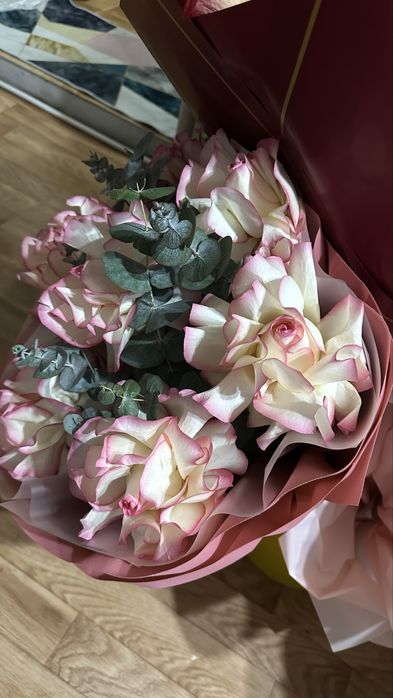 свежие букеты от 2000 тысч