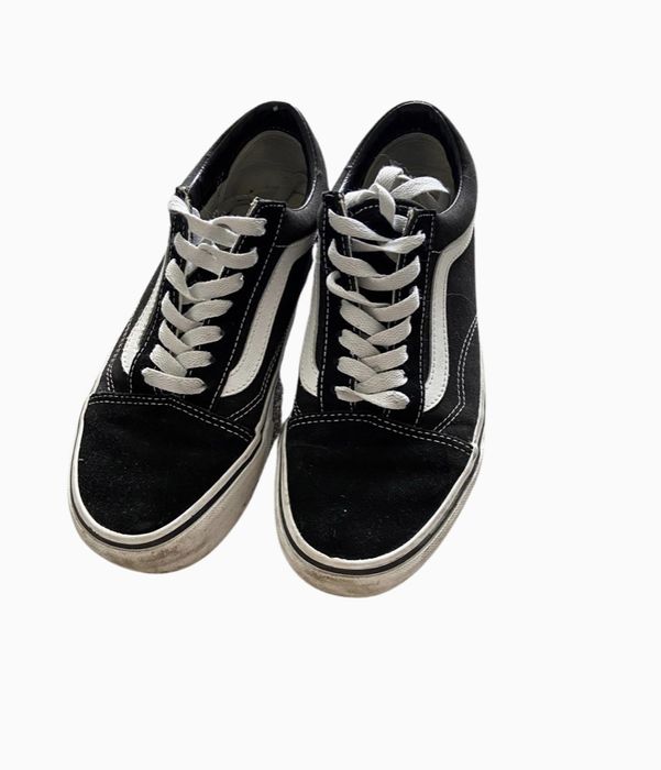 Обувки Dr. Martens, Nike Dunk, Nike AF1, Vans